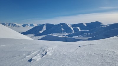 Spitsbergen snow mobile